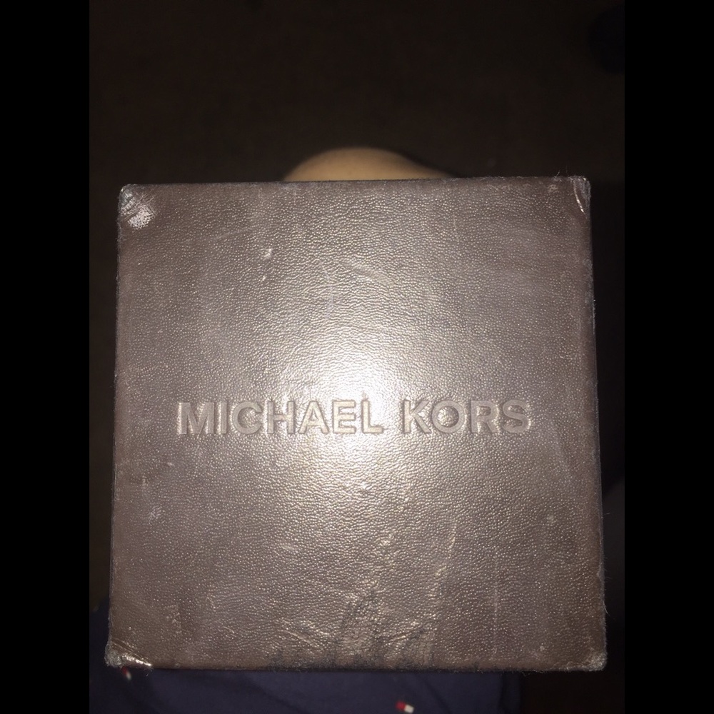 Authentic MK watch - Picture 5 of 5